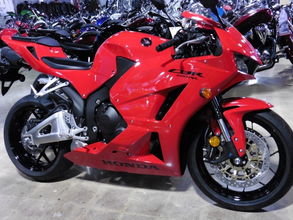 Модель мотоцикла Honda cbr600rr