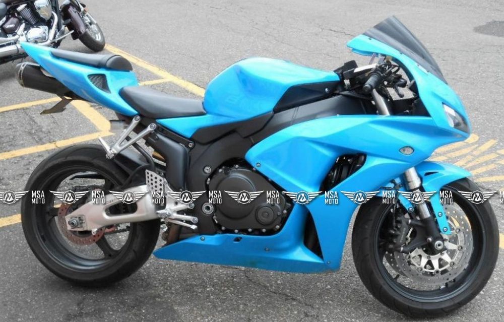 Хонда пластика. Honda cbr600rr Blue. Honda CBR 1000 RR Blue. Honda CBR 600 RR бирюзовый. CBR 1000 Honda синяя.